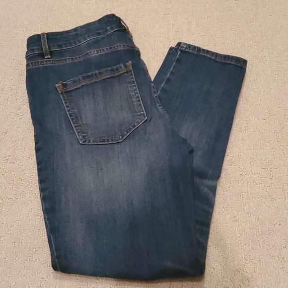 NWOT WHBM High Rise Skinny Crop Jeans Size 4 - Picture 5 of 6